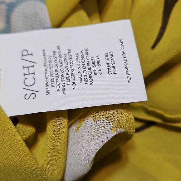 Cabi Simone Dazzel Floral Top - Picture 7 of 7